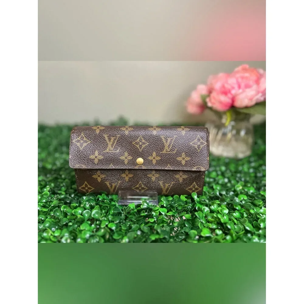Louis Vuitton Vintage Monogram Sarah Wallet or Wallet on Chain Date Stamp CA0094